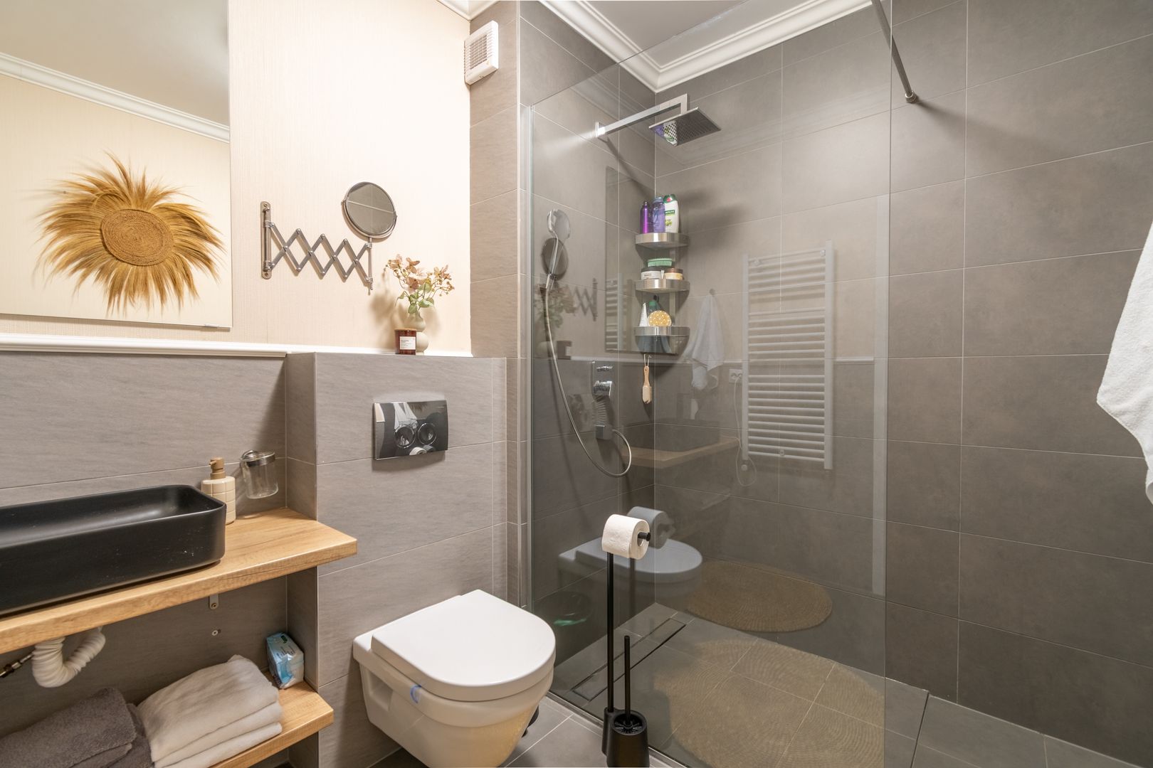 Apartament 3 camere de vanzare Bună Ziua str. Costache Negri Parcare - Poză 13