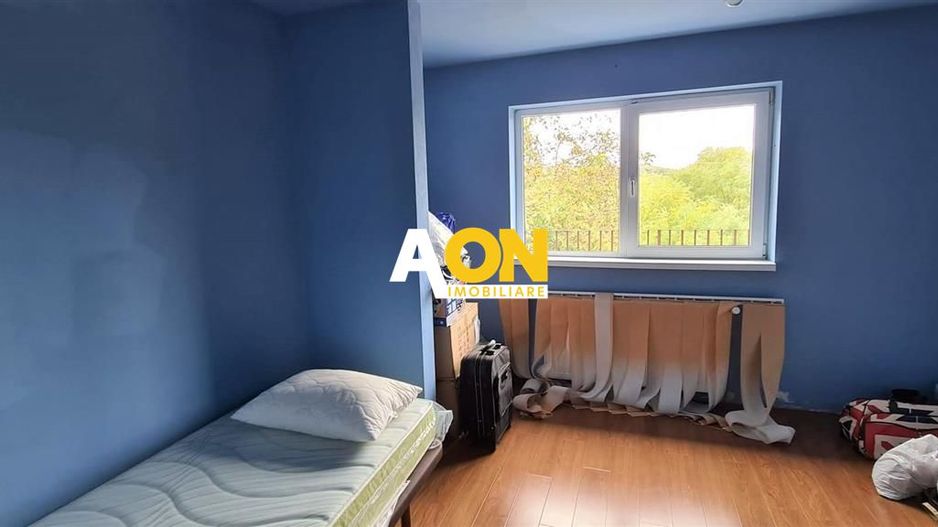 De vanzare casa 4 camere 1392 mp teren in Oarda de Sus - Poză 6