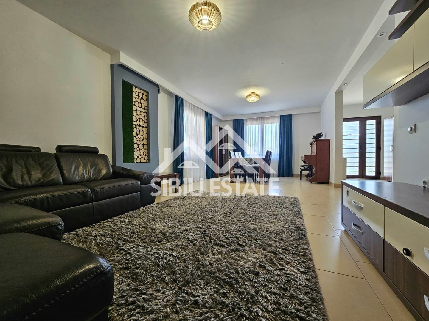 Casa de inchiriat 6 parcari - Poză 2