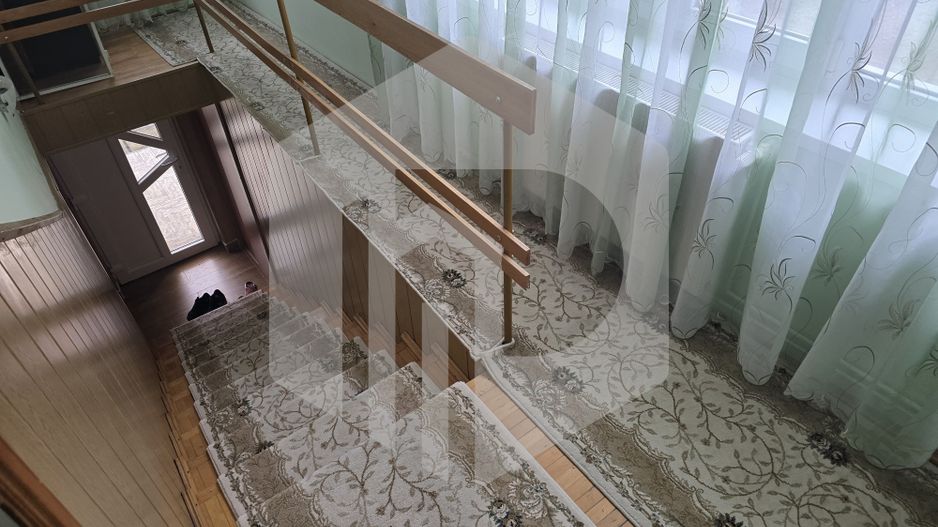 Casa singur in curte 4 camere 650 teren Piata Cluj - Poză 10