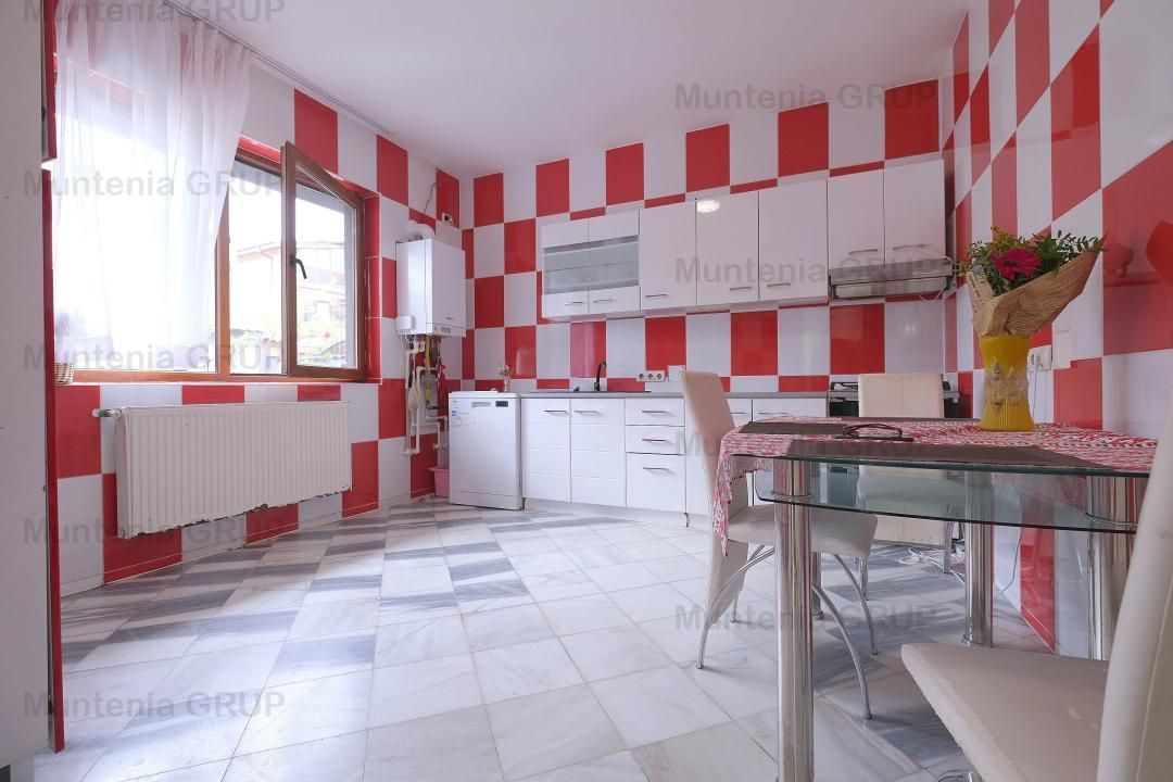 DOBROESTI - Str. Doinei, vila P+E+M, 6 camere, 3 bai cu fininsaje LUX - Poză 5