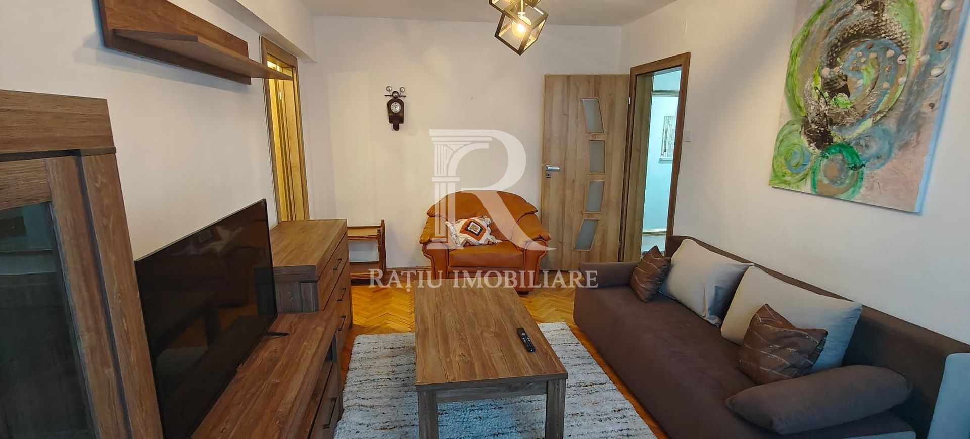 Apartament cu 3 camere | Calea Aradului | Etajul 2 | Oradea - Poză 2