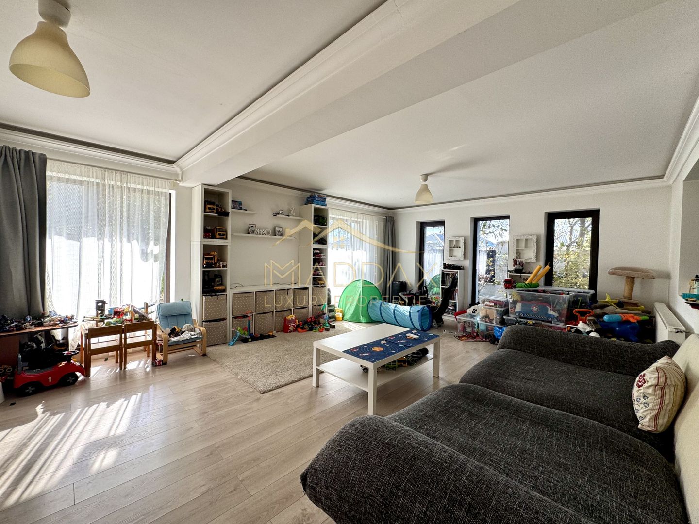 Vila cu 5 camere *420mpc* // 800mp teren // Corbeanca - Tamasi - Poză 12