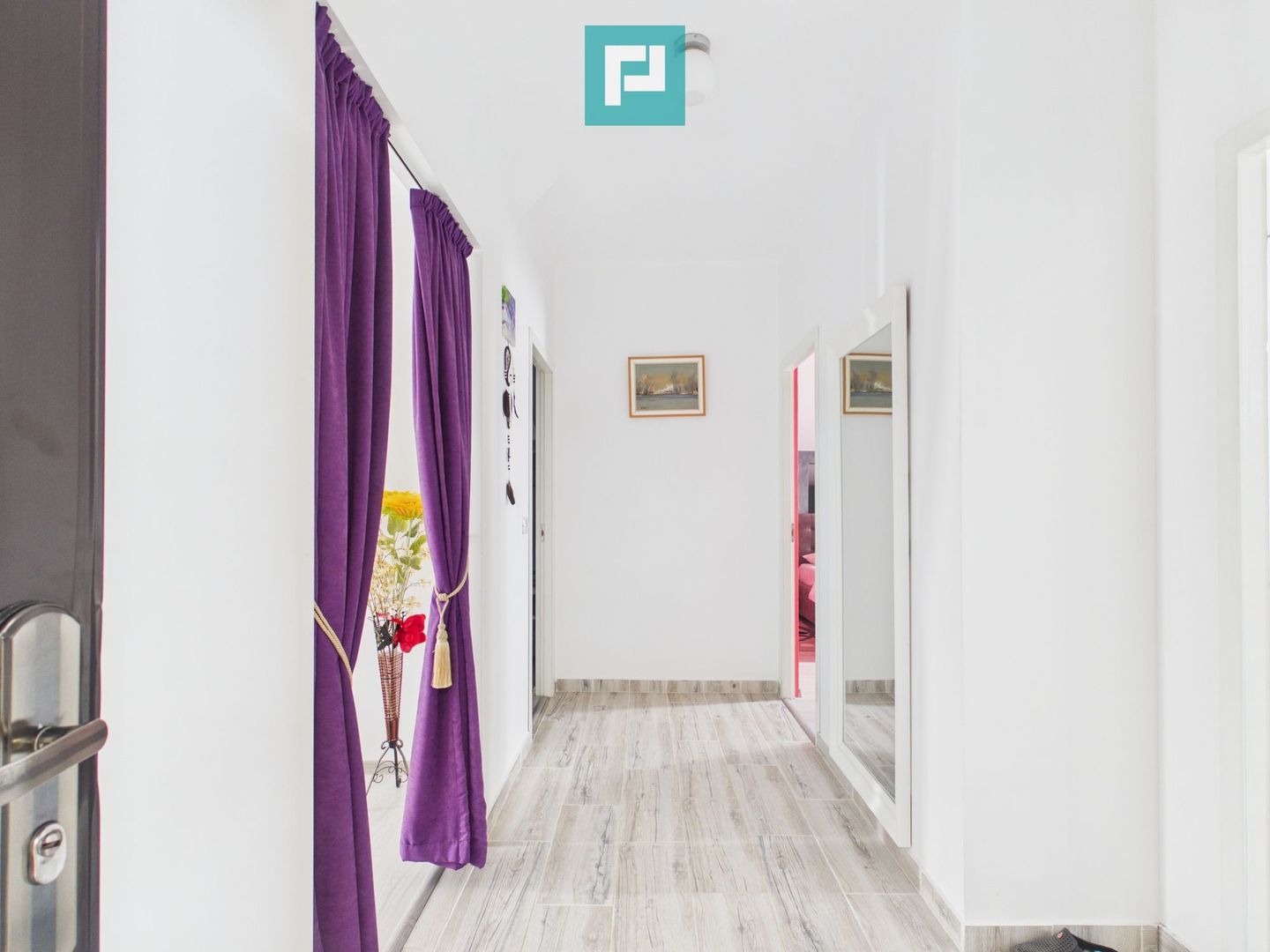 Apartament spațios tip penthouse - Poză 8