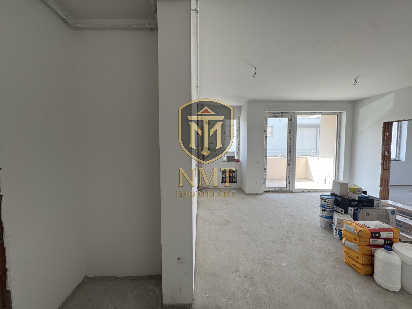 Apartament/Spatiu comercial cu 2 camereSEMIFINISAT | 51.5MP | Floresti - Poză 3