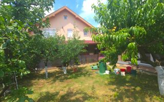 Casa langa Blue Sky cu panouri solare, garaj si terasa mare - Poză 1