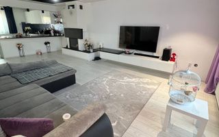 Casă modernă tip duplex, ideală pentru 2 familii – in loc. Strei - Poză 28