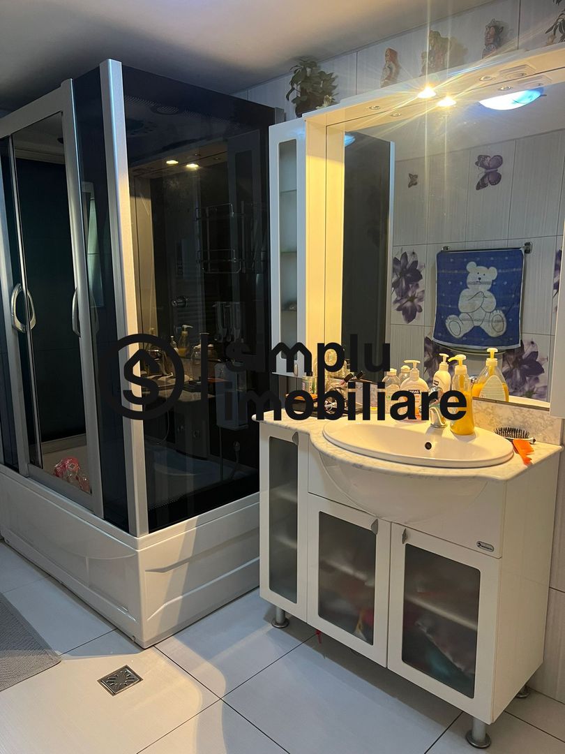 Vila S+P+1+M Lapus, str Paunitei - Poză 10