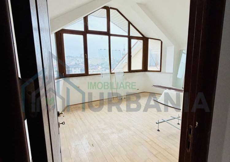 Apartament 138 mp de vânzare sau schimb în Pașcani - Poză 5