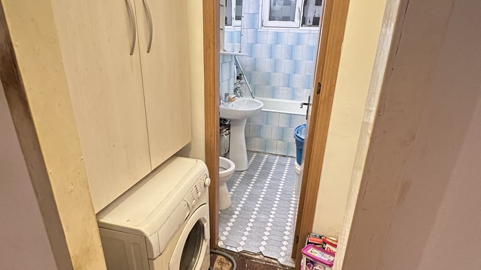 De vanzare apartament 3 camere Gorjului/Apusului A258 97990 EURO - Poză 6