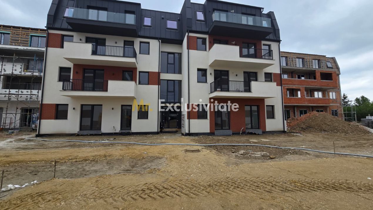 De vânzare apartament 2 camere ansamblu de locuinte Micro 9 in Satu Mare - Poză 12