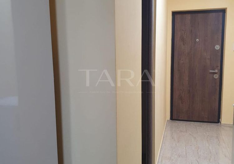 Apartament 2 camere decomandat în zonă excelentă. - Poză 5