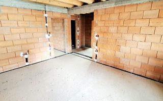 Se vinde duplex modern cu 3 camere  plus teren in Giroc ,zona linistita. - Poză 7