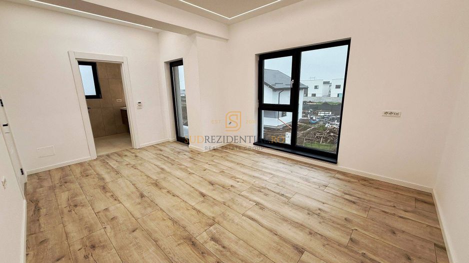 Vila individuala de vanzare, 4 camere, 3 bai, central Comuna Berceni - Poză 20