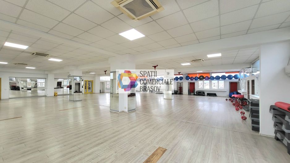 Spatiu de birouri- 648 mp - Poză 2