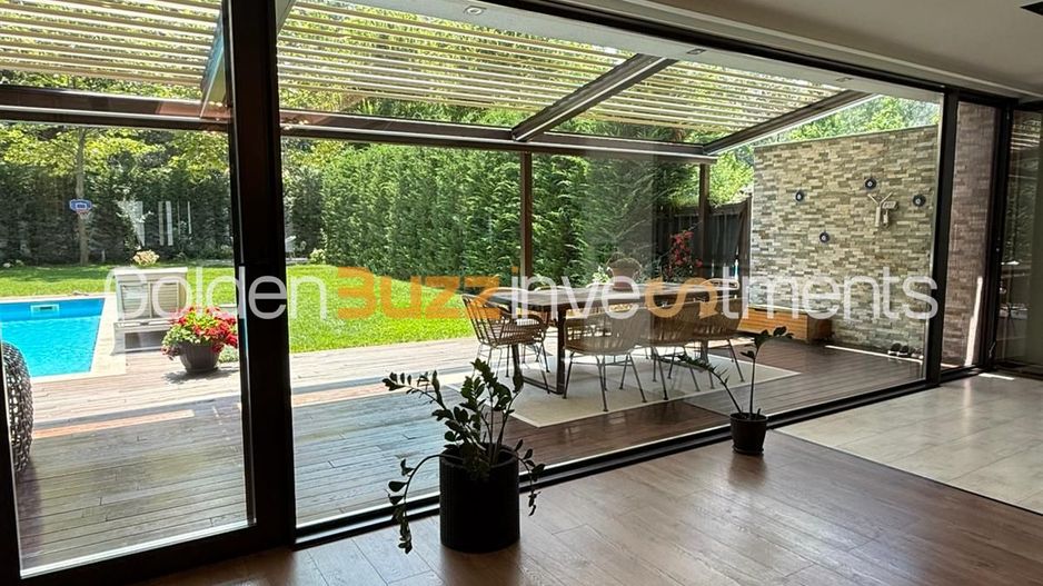 Vilă individuală cu piscină și 9 camere în Pipera, București - Poză 11