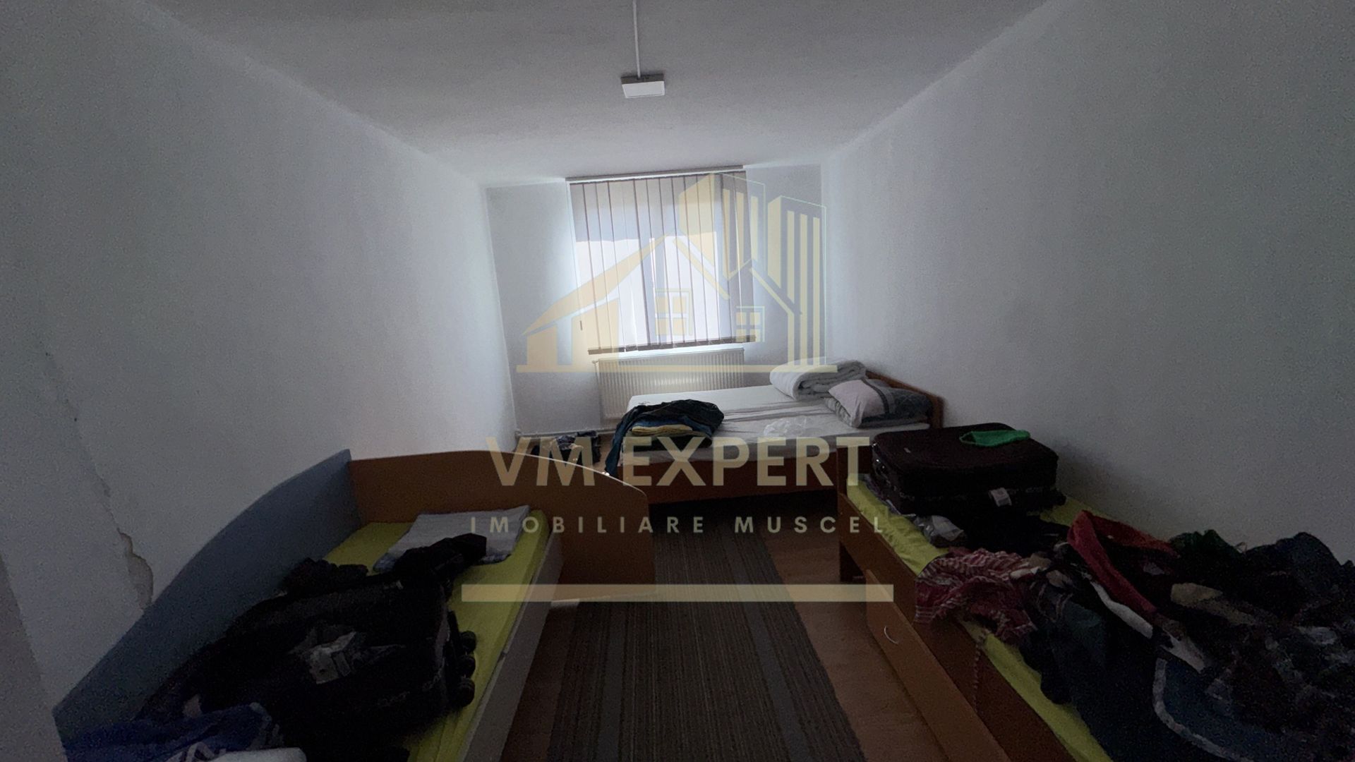 BLOC DE GARSONIERE P+4 SUPRAFAȚĂ UTILĂ 2135MP TEREN 2967 MP CĂMPULUNG - Poză 17