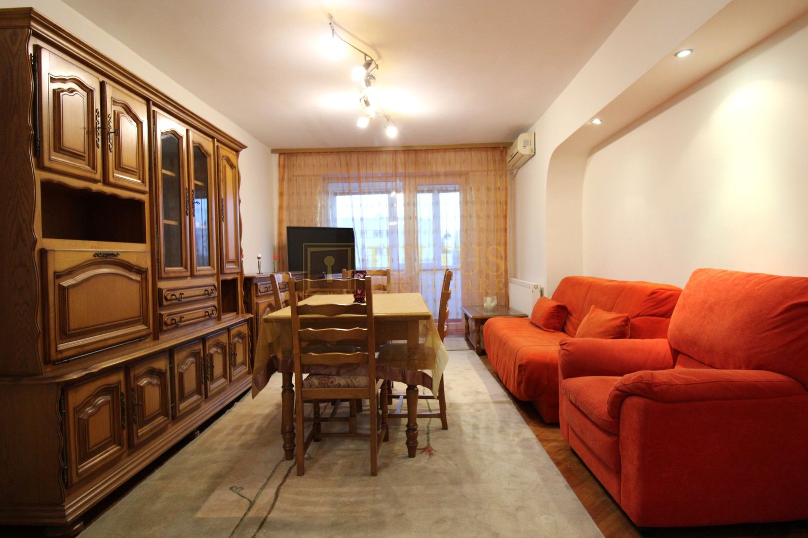 Aradului -3 camere, 2 bai, centrala proprie, ctr inclus. - Poză 2