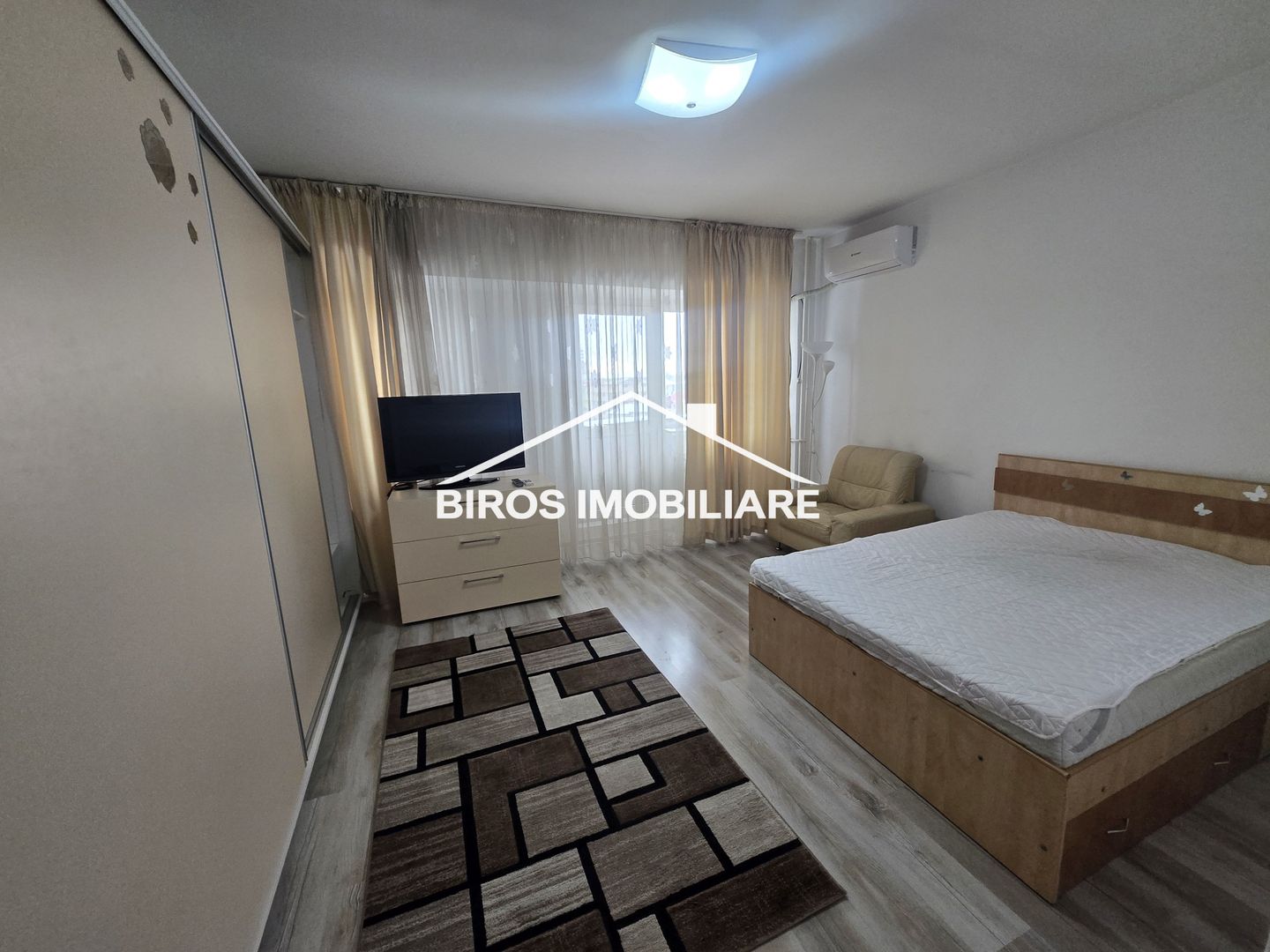 Garsonieră decomandată | 41 mp | Calea București – Nicolae Bălcescu - Poză 1