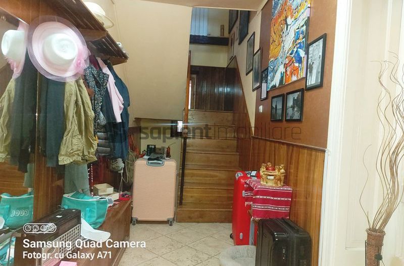Casa cu 6 camere str.E Teodoroiu - Poză 14