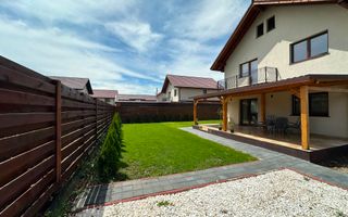 Casă single de vânzare - Cartier Izvor - Poză 8