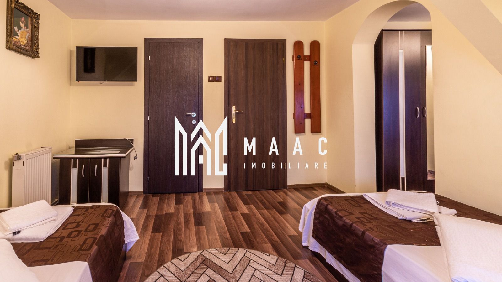 Pensiune I 9 camere I Central I Investiție - Poză 13