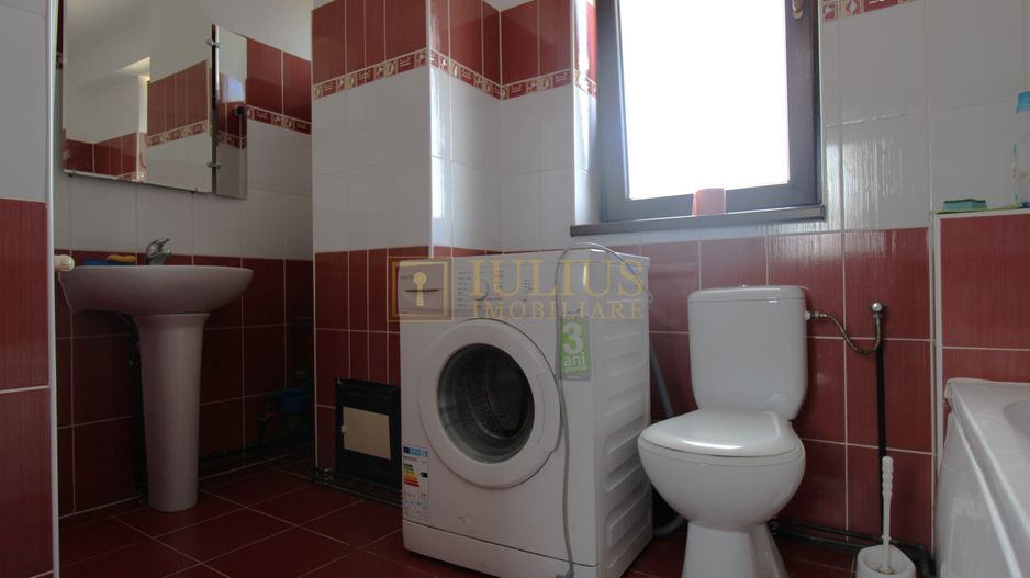 Centrala proprie, bucatarie inchisa si balcon spatios; posibilitate decontare - Poză 11