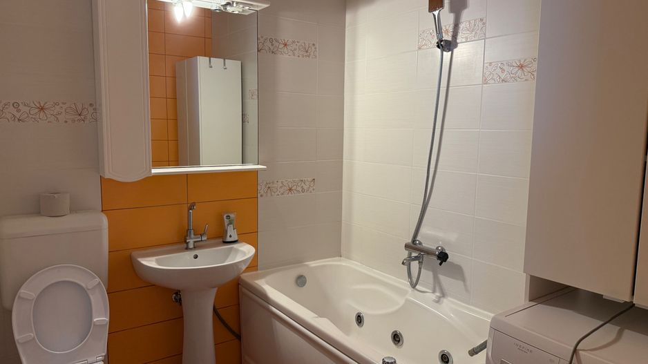 Apartament 2 cam si terasa uriasa Giroc Timis - Poză 3