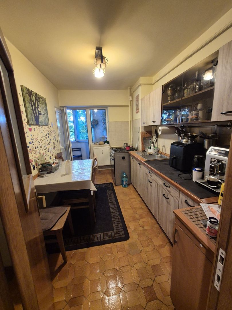 Apartament 2 camere mare decomandat P-ta Iancului - 2 min metrou, et 1 - Poză 3