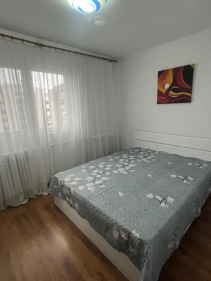 De vanzare apartament 3 camere Drumul Taberei - Poză 10
