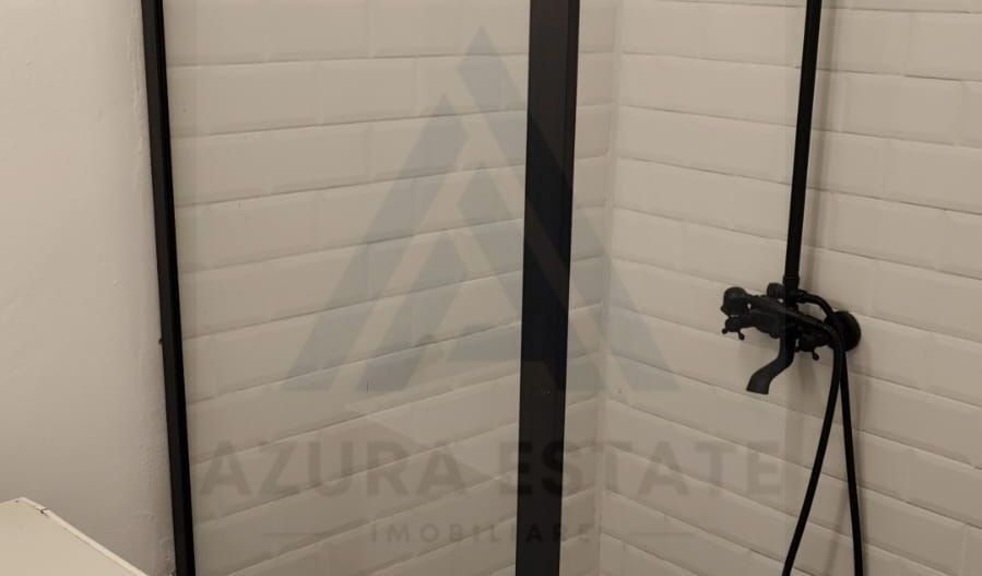 Apartament modern 2 camere 56 mp utili si curte in zona Centrala - Poză 3