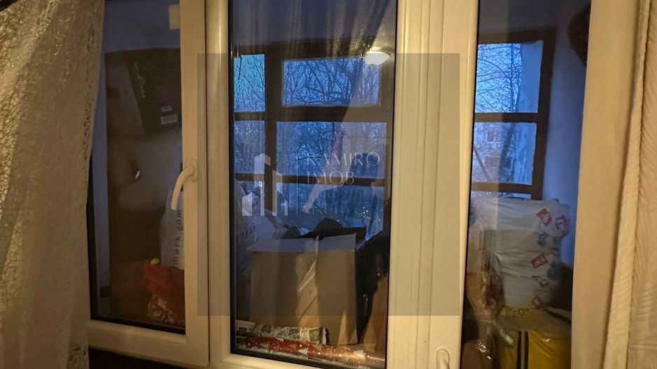 Apartament 2 camere decomandat Alexandru Obregia Sector 4/ loc parcare - Poză 11