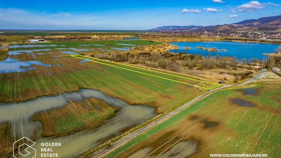 Teren intravilan, 5000 mp, langa lacul Ghioroc - Poză 7