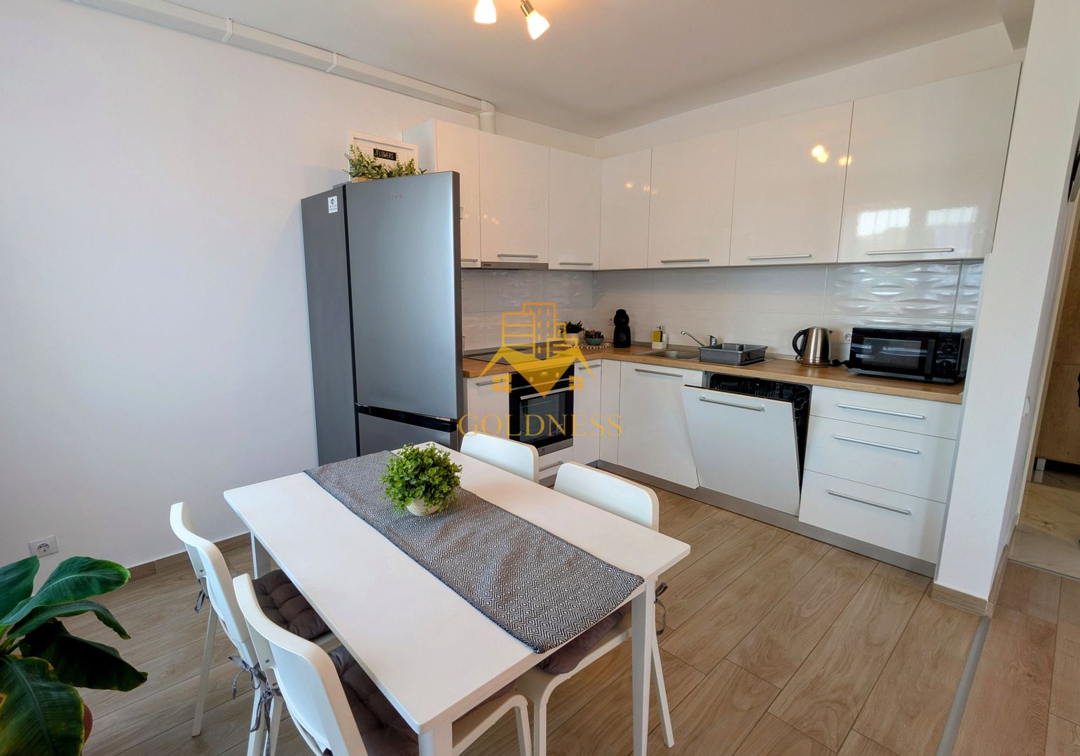 2 camere open space, Parcare, Modern, Dambul Rotund, Scoala de Politie - Poză 4