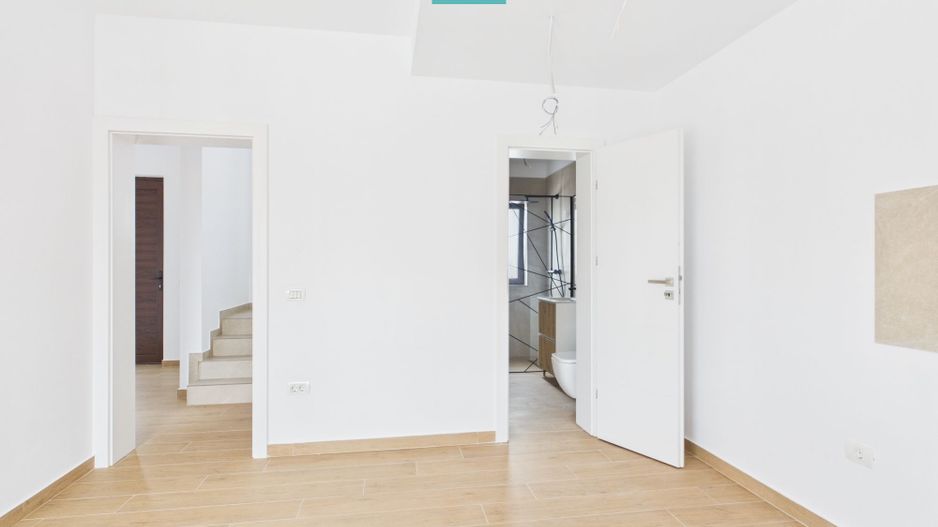 Duplex luminos 101 mp utili, teren 350mp în Covaci - Poză 13