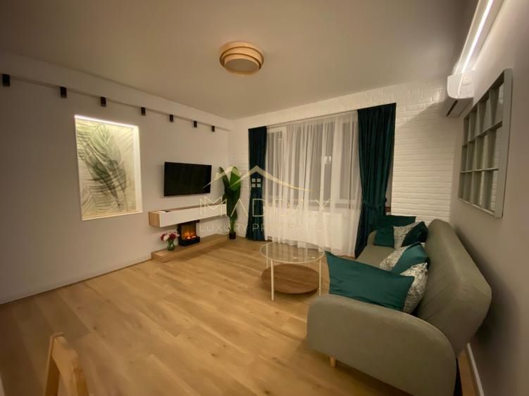 Ultra-central Premium | 2 camere Sala Palatului | Proaspăt renovat |Mobilat NOU - Poză 1