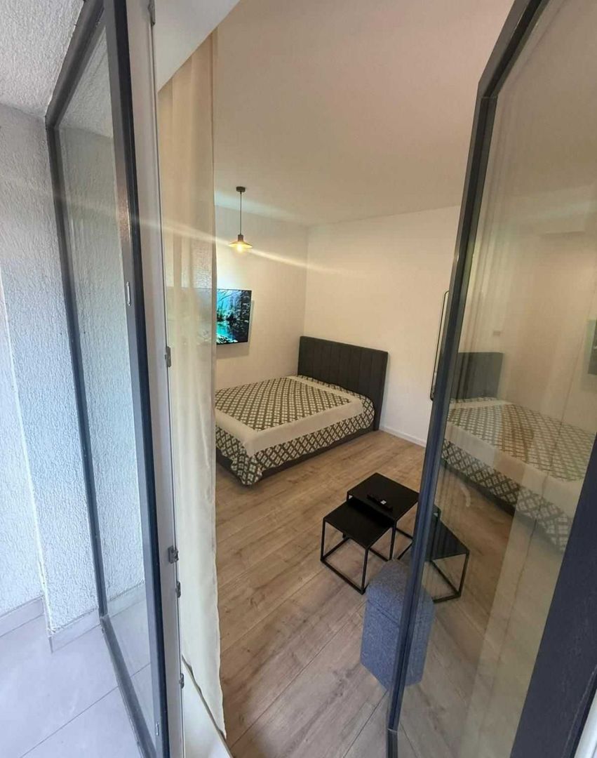 STUDIO BAICULUI, PRIMA INCHIRIERE, LOC PARCARE, CURTE PROPRIE 16 MP - Poză 7