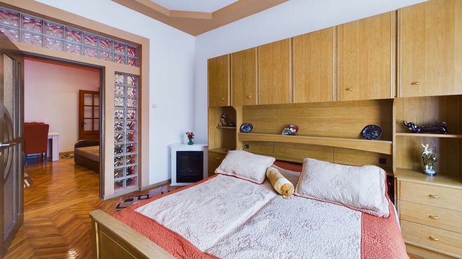 Apartament cu 2 camere strada Transilvaniei - Poză 4