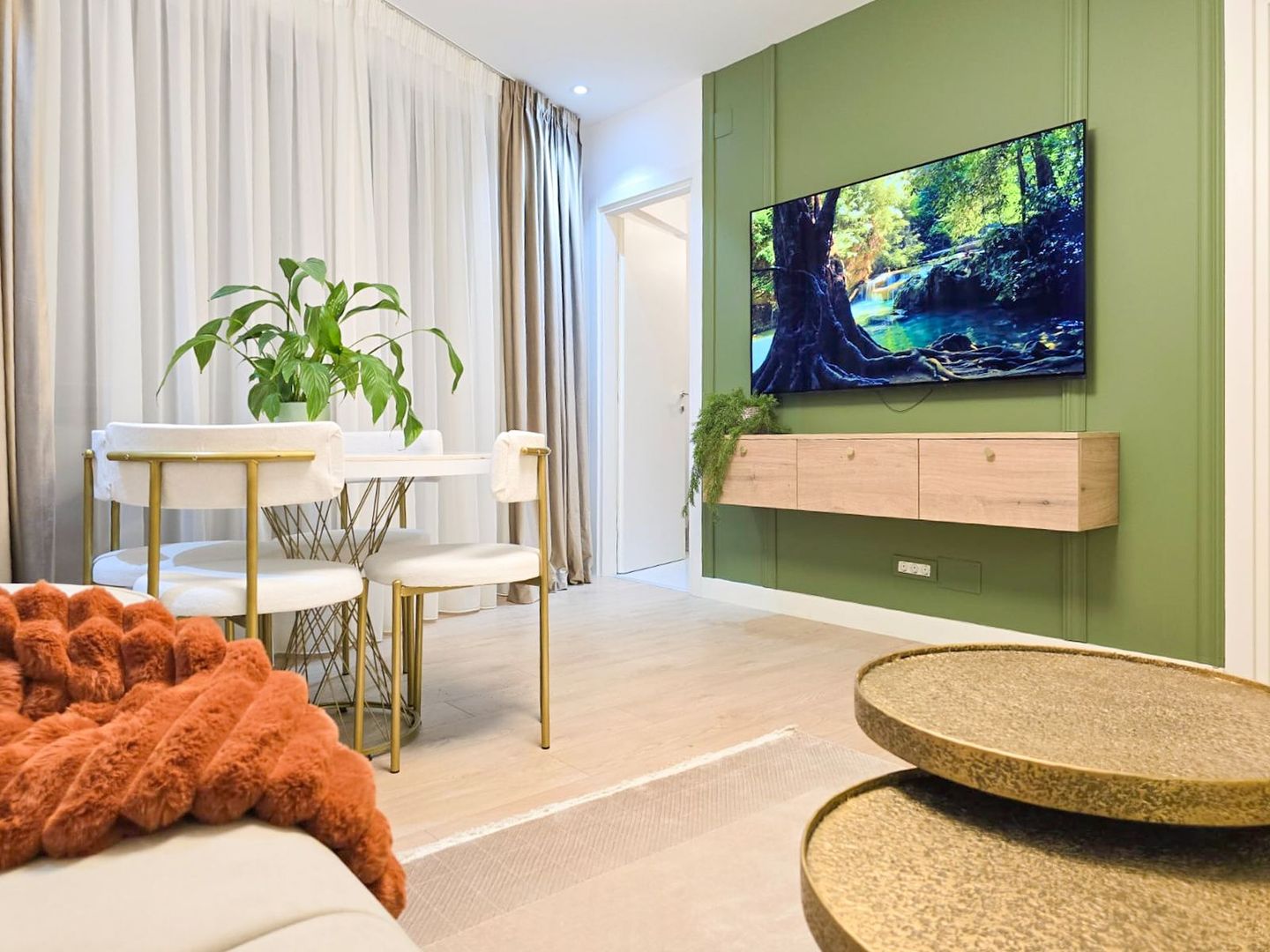 Chirie | Apartament 3 camere | Herăstrău | Parcare inclusă - Poză 3