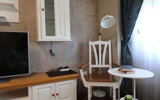 2 minute de Nokia, 3 camere, centrala proprie - Poză 3