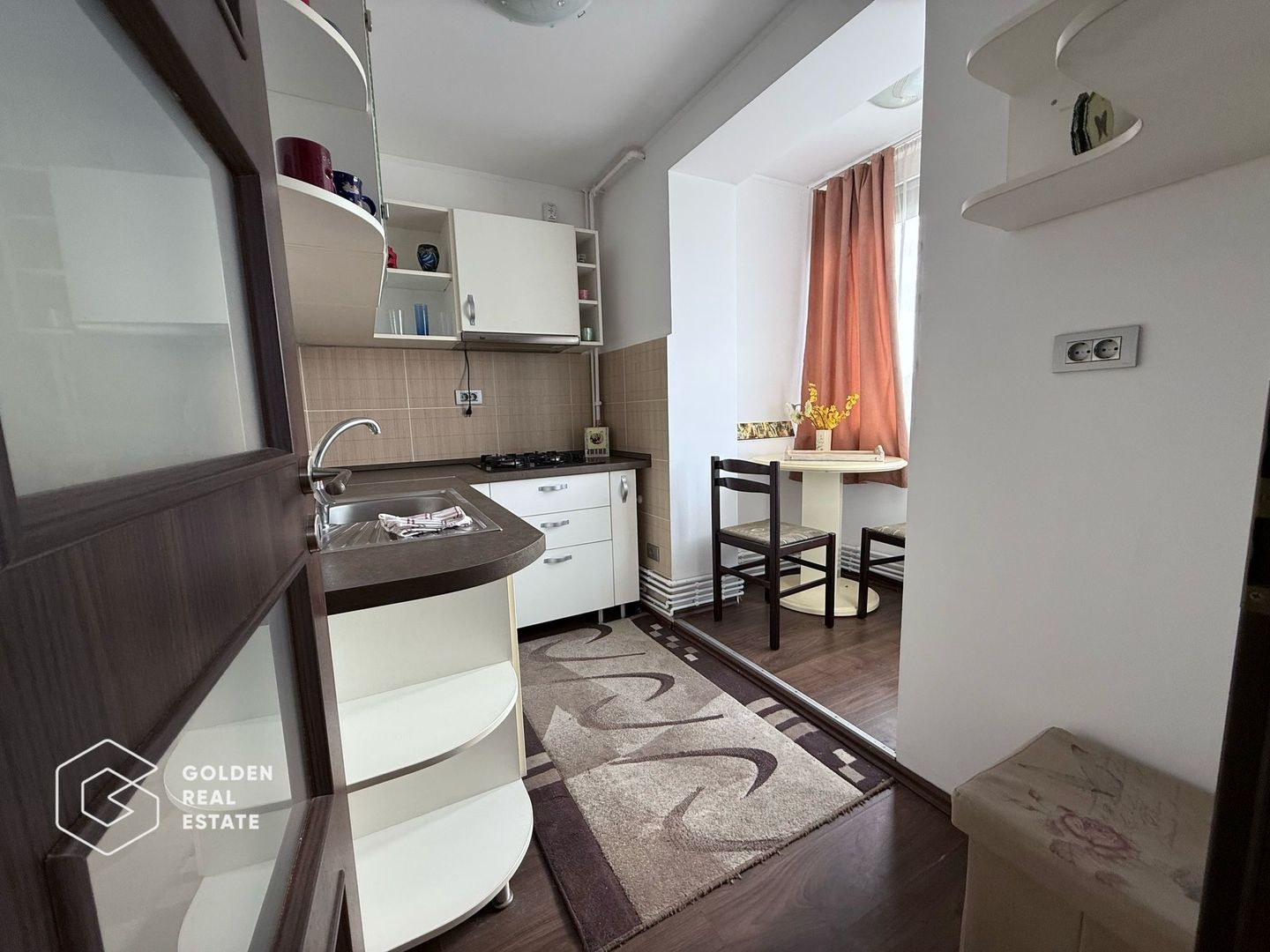 Apartament o camera, zona Praporgescu - Poză 2