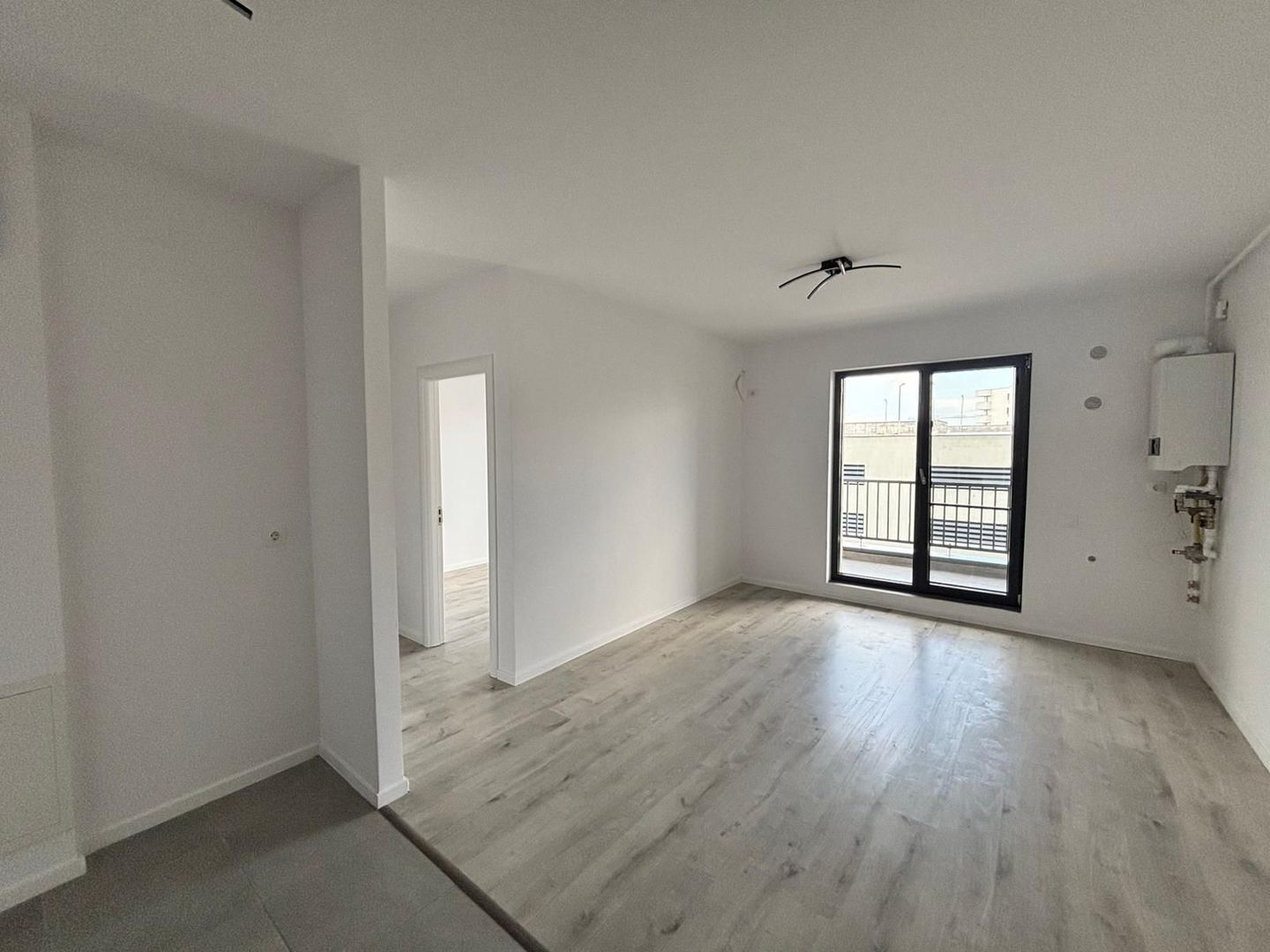 Studio modern in complexul rezidential H Pipera Lake - Poză 6