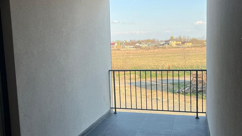 Apartament cu 3 camere de vânzare în Mosnita Noua - Poză 10