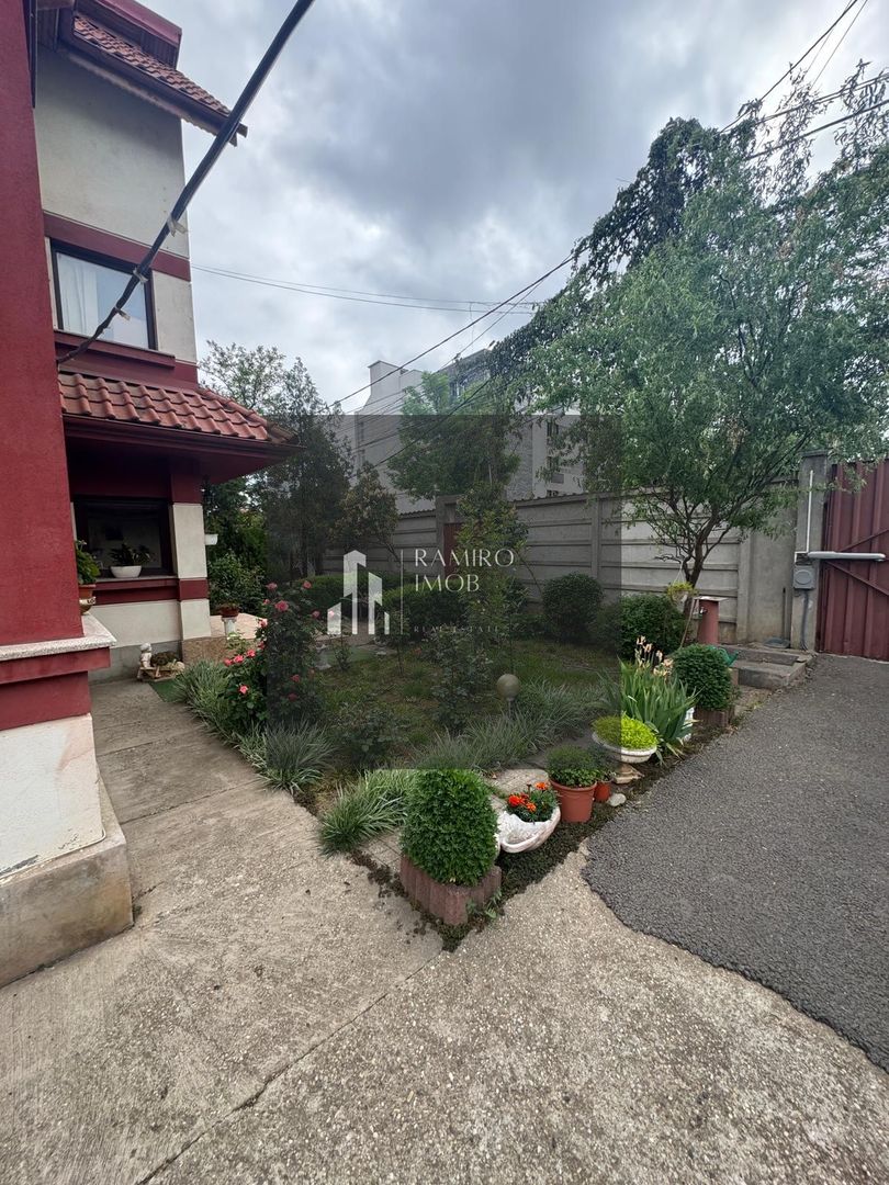 Casa de închiriat 7 camere Sector 4, ideal pentru clinica, gradinita - Poză 9