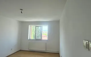 De vânzare apartament 2 camere decomandat | Zona 8 Mai - Poză 21