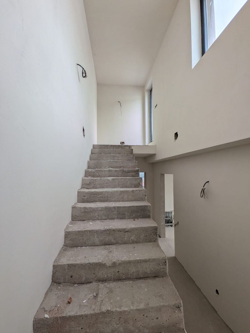 Duplex semifinisat, zona Vivo - Poză 5