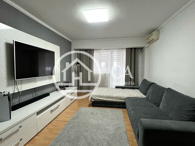 Apartament de vânzare cu 4 camere în zona Calea Aradului, Oradea - Poză 4