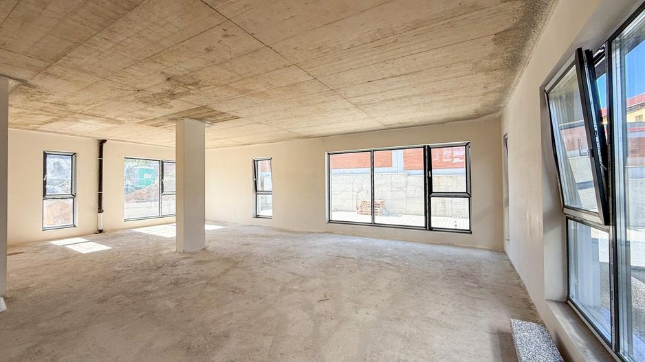 Spatiu comercial pretabil pentru diverse activitati comerciale! - Poză 5