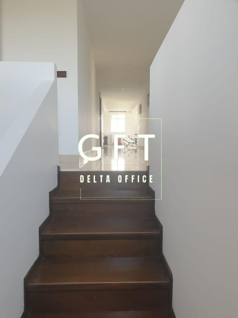 Casa 10 camere,Bajenii de Jos. EXCLUSIVITATE! - Poză 9