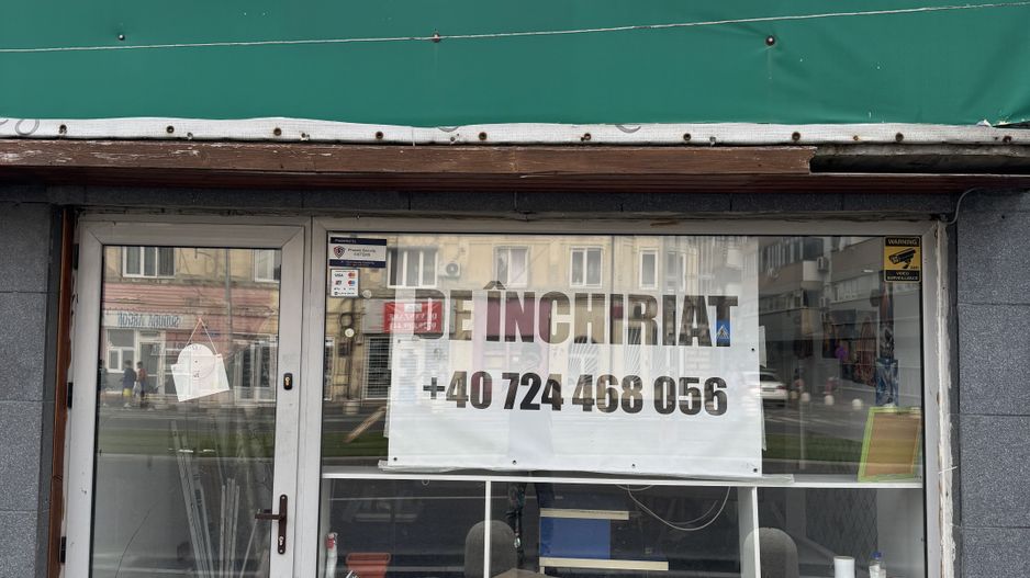 Inchiriez spatiu comercial stradal Eroii Revolutiei S173 - Poză 11